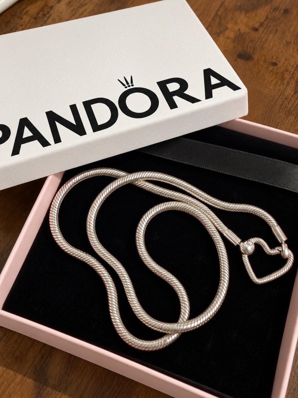 PANDORA Heart Closure Snake Chain Necklace